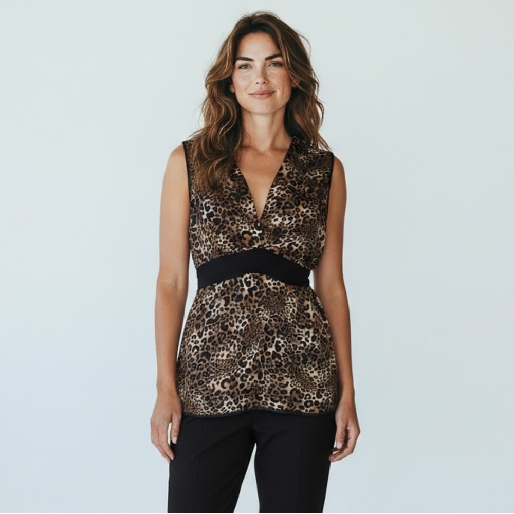 BCBGMaxAzria Sleeveless V-Neck Leopard Print Blouse with Black Tie Waist Large